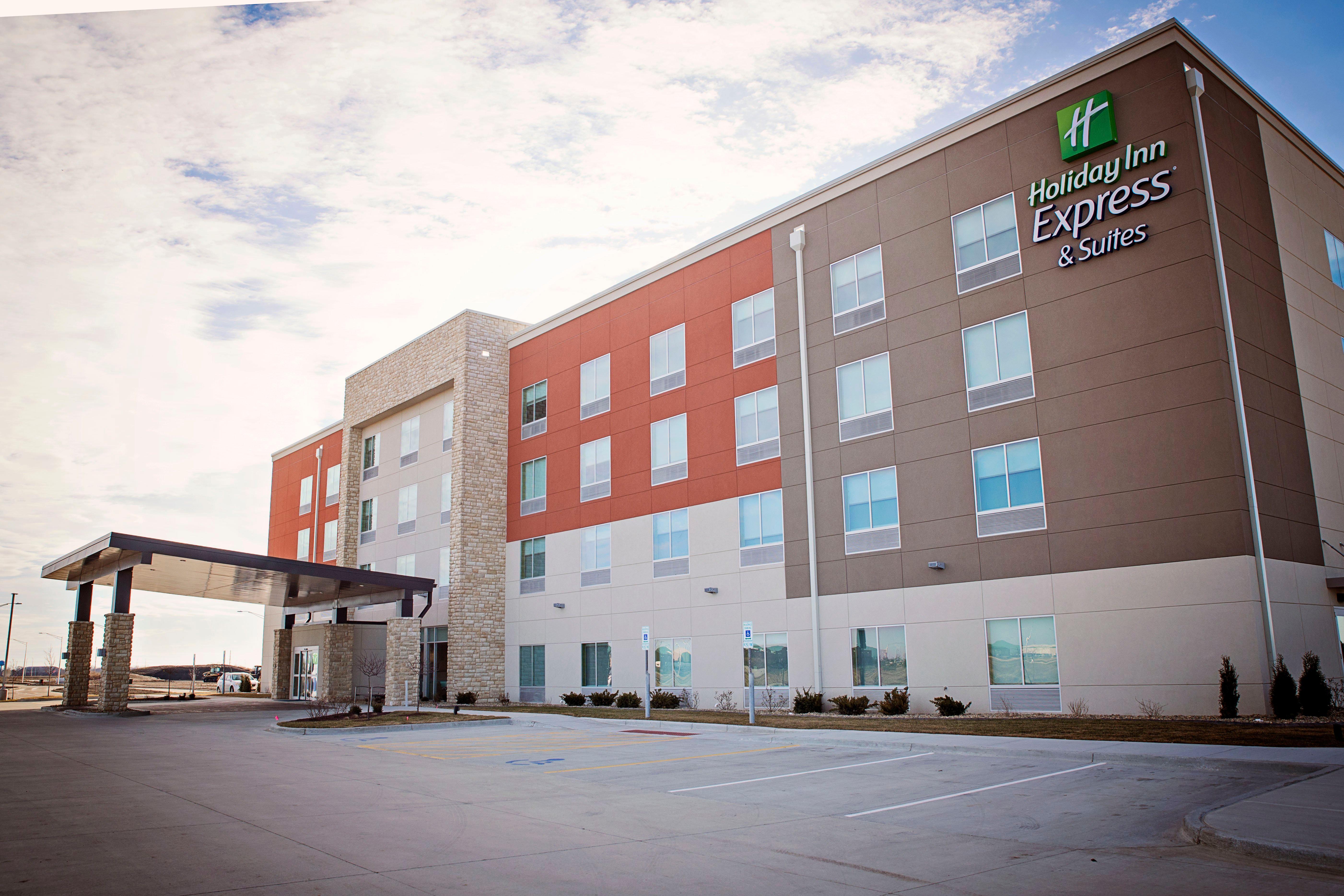 Holiday Inn Express & Suites - Sterling By Ihg Exteriör bild